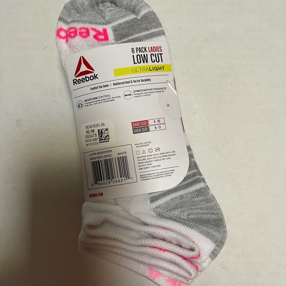 NWT Ladies Reebok 6 pk Low Cut Feather Weight Ultra Light Performance Socks - Picture 2 of 3